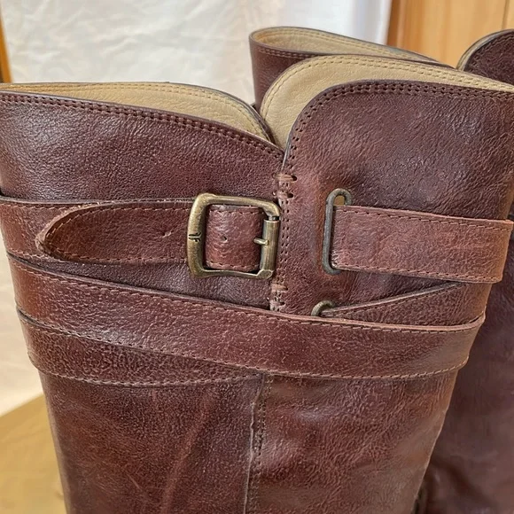 Frye Shirley Strappy Dark Brown - Picture 3 of 11